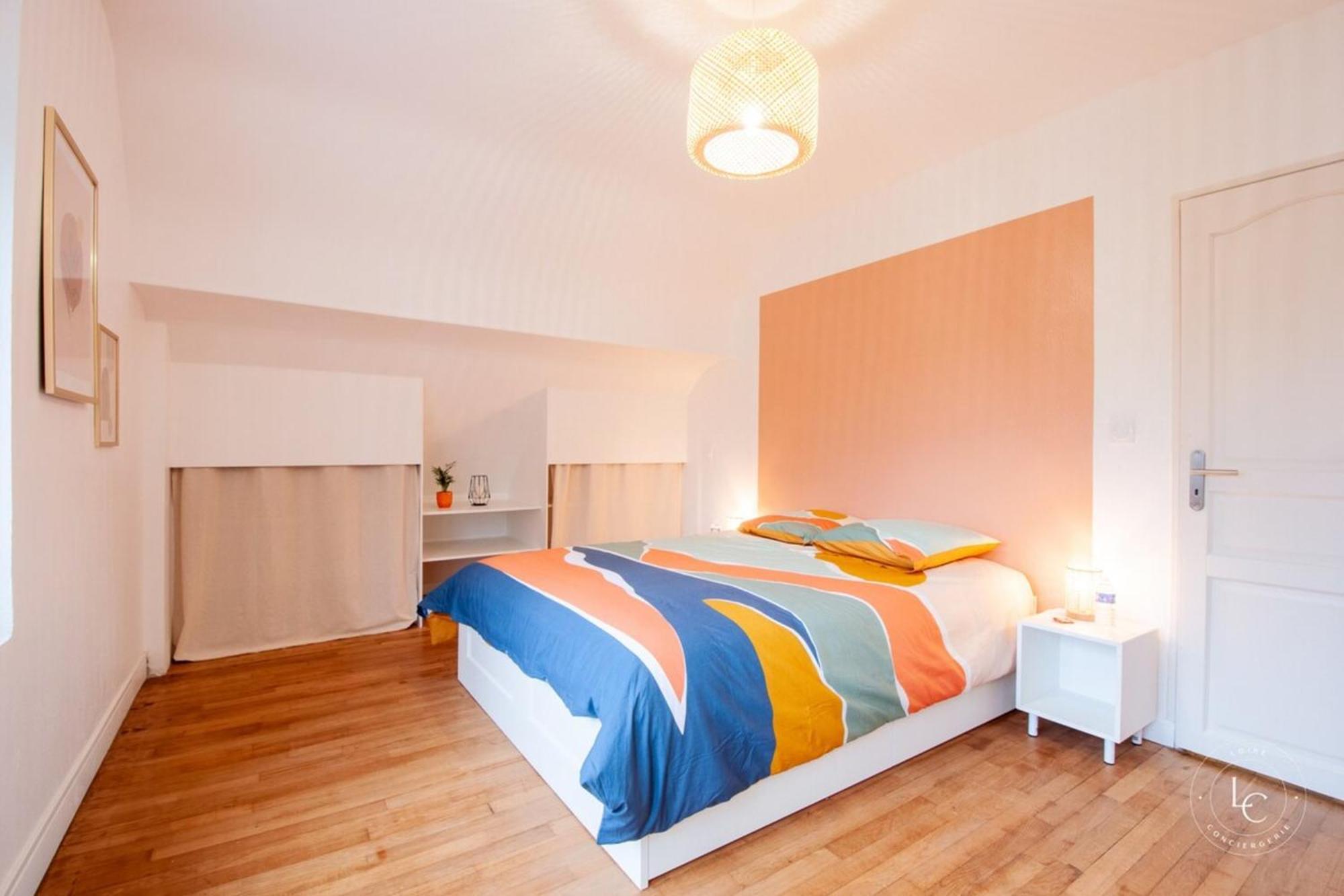 Apartment Bright 70m Near Center & The Loire *
