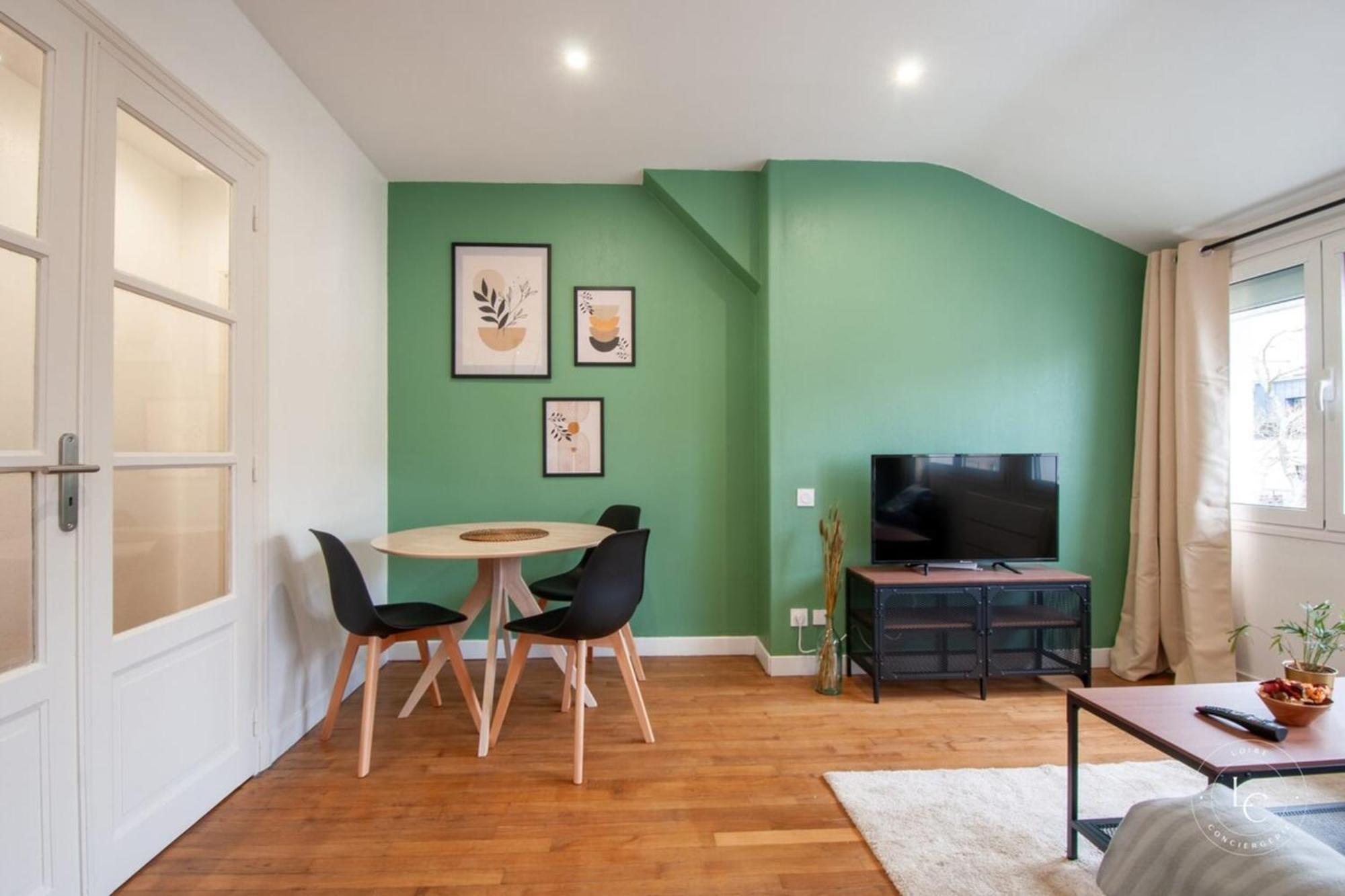 Apartment Bright 70m Near Center & The Loire